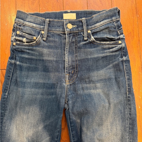 MOTHER The Insider Crop Jeans - Picture 2 of 8